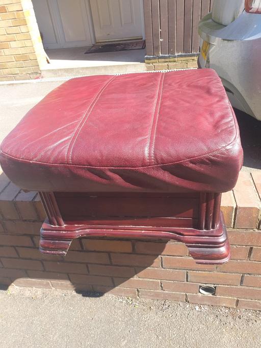 Buy & Sell West Midlands Dudley - Photos for Leather & Solid Wood Foot Stool , 2ft Square