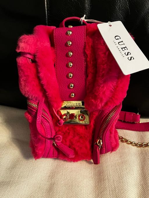 Buy & Sell East London Beckton - East London - Photos for Guess mini back pack