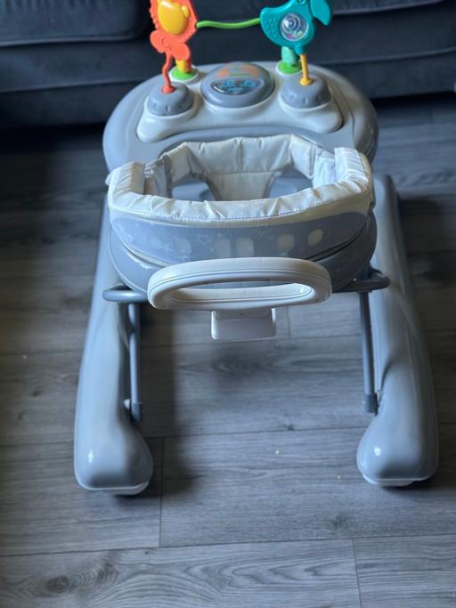 Buy & Sell Worcestershire Bromsgrove - Photos for Baby walker
