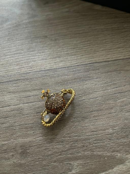 Buy & Sell West London Hammersmith and Fulham - Photos for Luxury brooch
