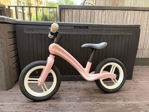 Buy & Sell East London Bromley - East London - Photos for Pink balance bike