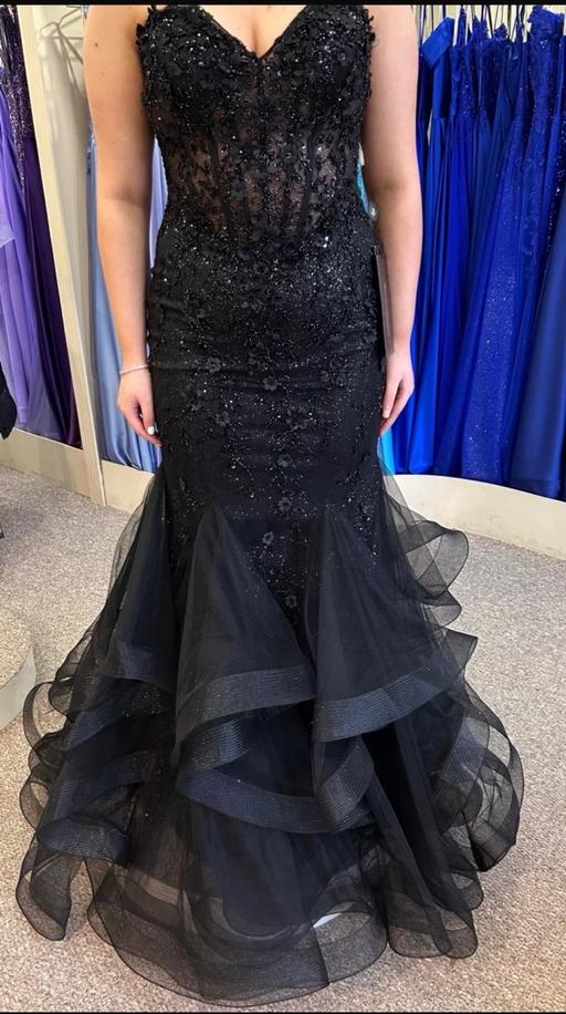 Buy & Sell West Yorkshire Leeds - Photos for Black fishtail prom dress