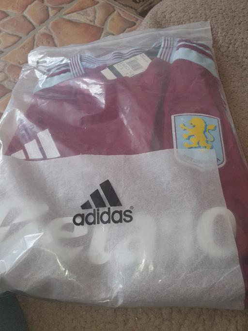 Buy & Sell West Midlands Dudley - Photos for BNIP Villa Shirts - 1 Home, 1 Green & Onesie