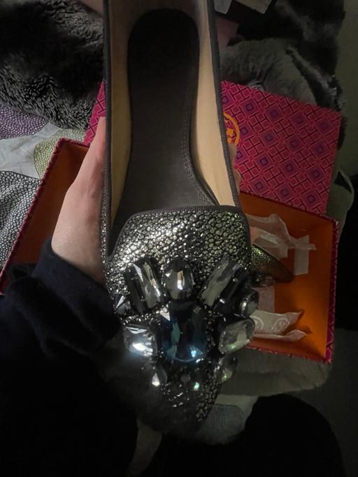 Buy & Sell North West London Mill Hill - North West London - Photos for Tory Burch Flats