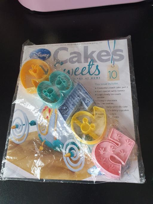 Buy & Sell West Midlands Dudley - Photos for Disney cakes &sweets magazine issue 10 NEW