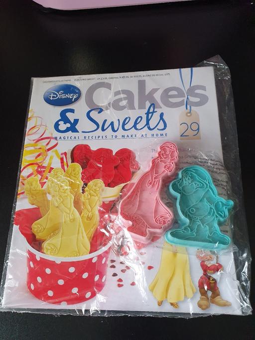 Buy & Sell West Midlands Dudley - Photos for Disney cakes &sweets magazine issue 29 NEW