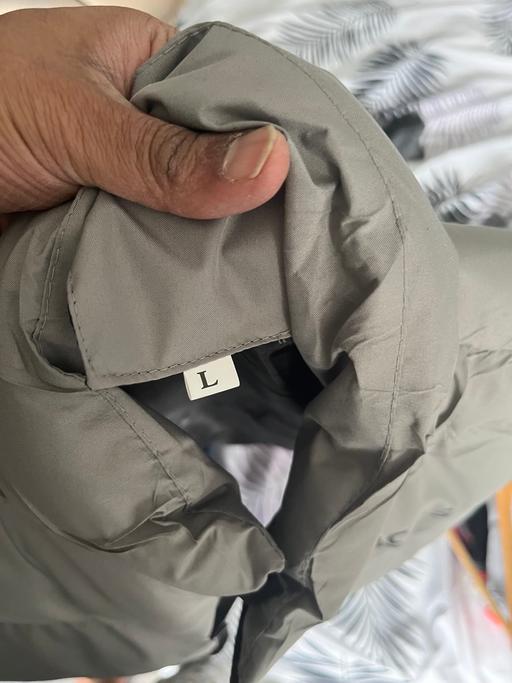Buy & Sell East London Bow - East London - Photos for Hugo boss grey waistcoat brand new .