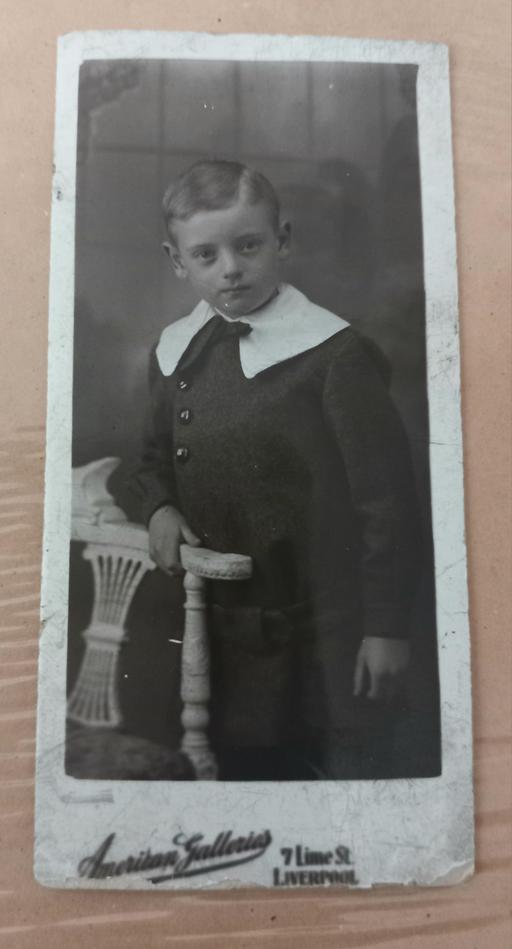 Buy & Sell Merseyside Saint Helens - Photos for antique Victorian photograph cabinet card