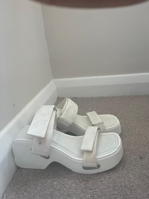 Buy & Sell South East London Croydon - Photos for Heels