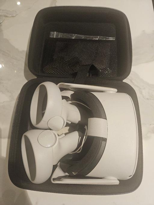 Buy & Sell East London Upper Clapton - East London - Photos for Oculus Quest 2, 128GB