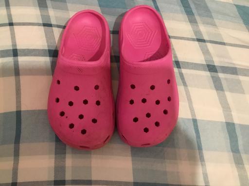 Buy & Sell West Midlands Sandwell - Photos for Ladies Crocks size 6
