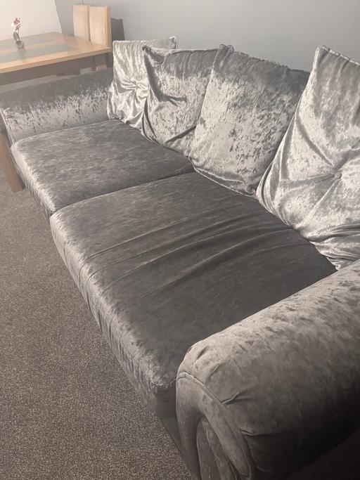 Buy & Sell West Sussex Arun - Photos for 4 seater sofa