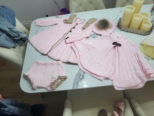 Buy & Sell Merseyside Liverpool - Photos for Woollen knitted girls 4 peace winter outfit