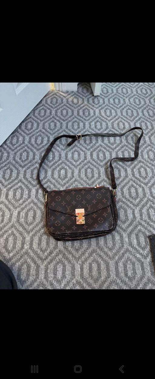 Buy & Sell North London Brunswick Park - North London - Photos for gorgeous handbag