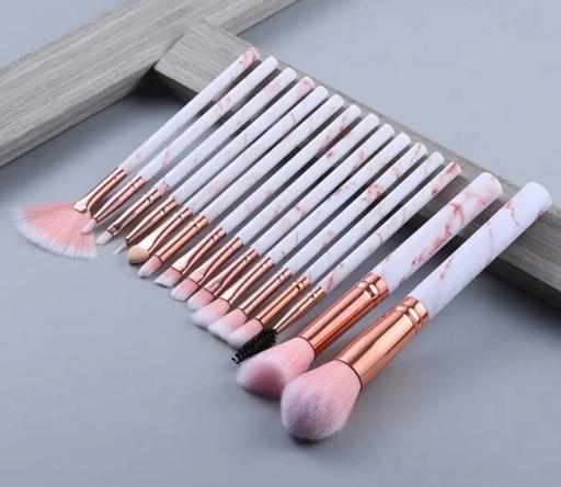 Buy & Sell Surrey Spelthorne - Photos for 14 pcs makup brush set for All skin type