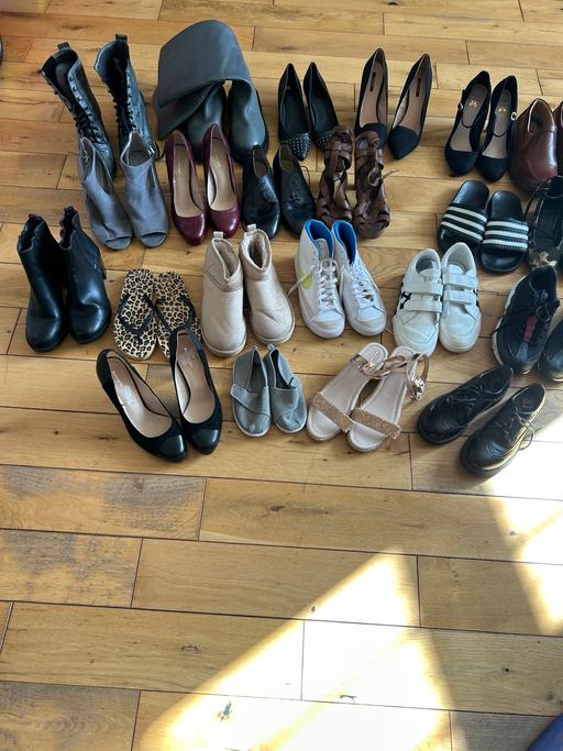Buy & Sell West Midlands Birmingham - Photos for Joblot of shoes & boots.