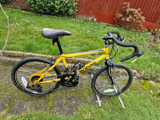 Buy & Sell West London Hillingdon - Photos for BOYS VIKING RACING BIKE BICYCLE