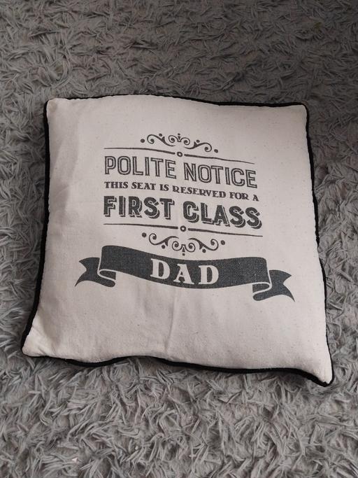 Buy & Sell West Midlands Wolverhampton - Photos for Cushion.