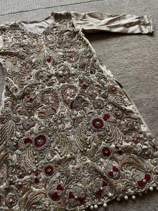 Buy & Sell West Midlands Birmingham - Photos for Elegant Hand-Embroidered Asian Formal Dress