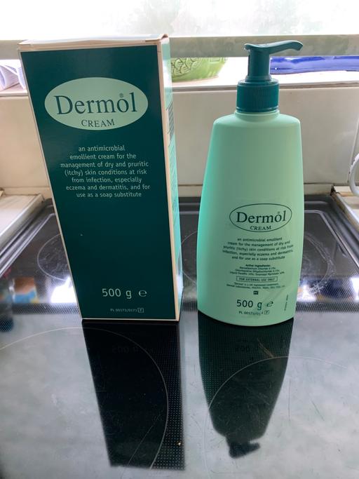 Buy & Sell West Midlands Walsall - Photos for Moisturising cream