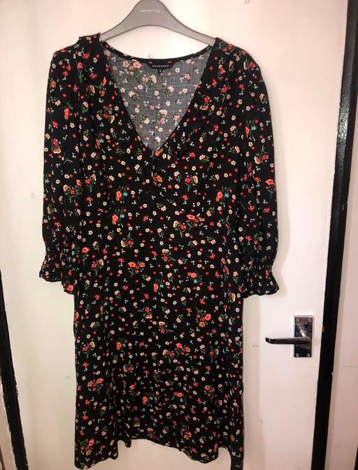 Buy & Sell West Midlands Wolverhampton - Photos for Floral dress