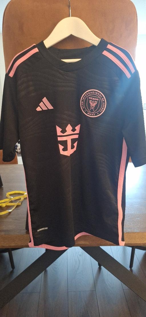 Buy & Sell North West London Euston Square - North West London - Photos for Messi 10 Miami football shirt.