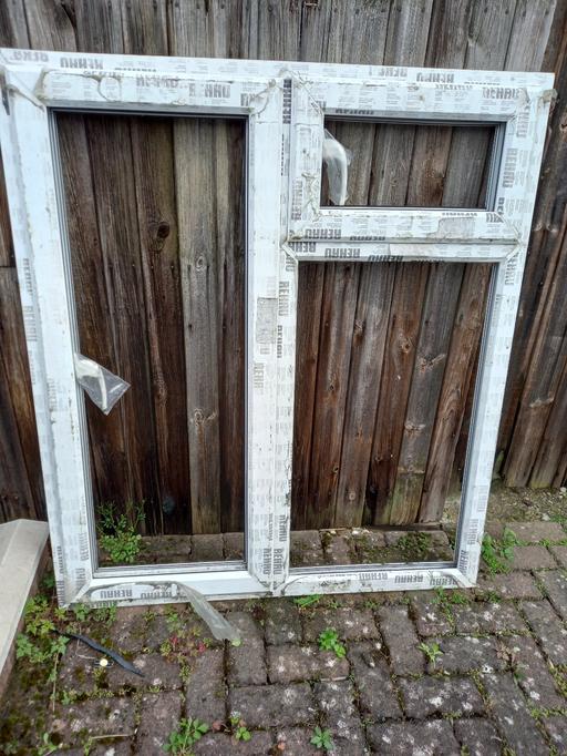 Buy & Sell South East London Croydon - Photos for UPVC Window Frame