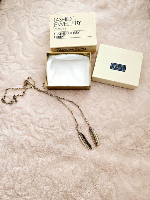 Buy & Sell South Yorkshire Doncaster - Photos for Vintage Avon necklace..boxed.