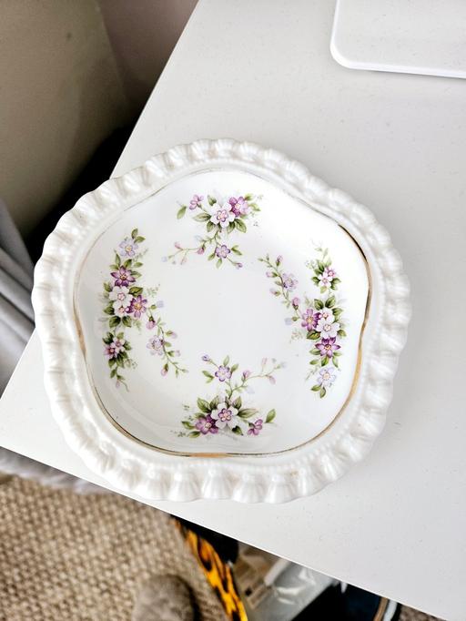 Buy & Sell South Yorkshire Doncaster - Photos for Vintage bone china dish..vintage condition