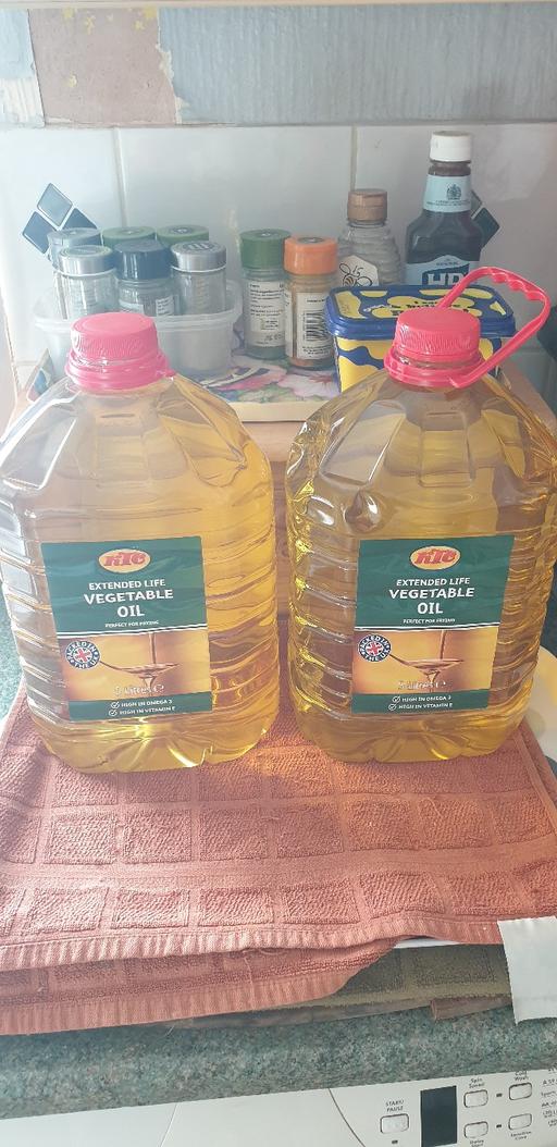Buy & Sell West Yorkshire Wakefield - Photos for TWO 5 LETTERS OF COOKING OIL NEW