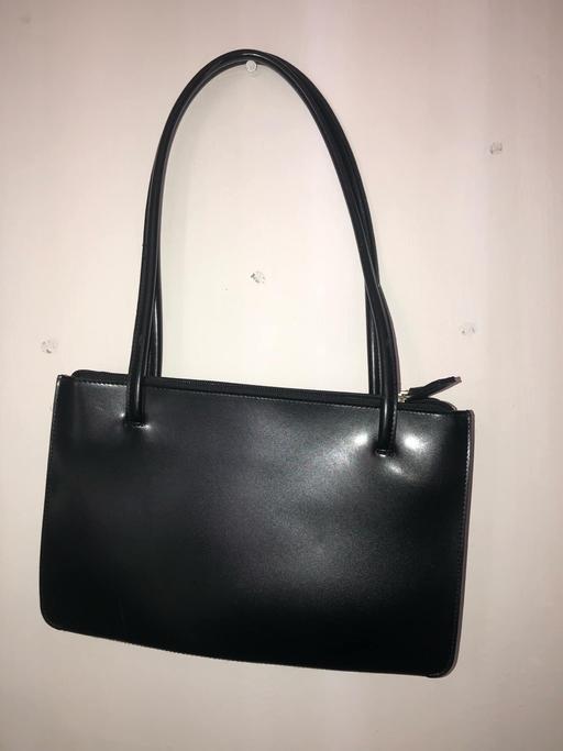 Buy & Sell West Midlands Wolverhampton - Photos for Leather handbag