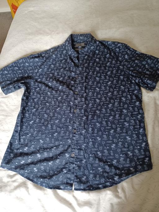 Buy & Sell Derbyshire North East Derbyshire - Photos for M&S men's regular size large shirt