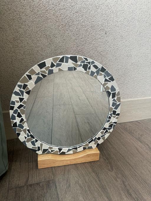 Buy & Sell Merseyside Liverpool - Photos for Tiled mosiac mirror on stand