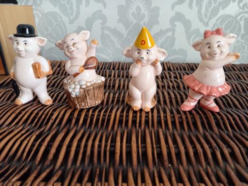 Buy & Sell South East London Elmstead - South East London - Photos for Pig ornaments