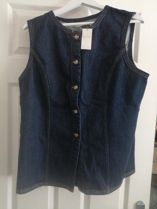 Buy & Sell West Midlands Wolverhampton - Photos for New XL lady's denim waistcoat/top