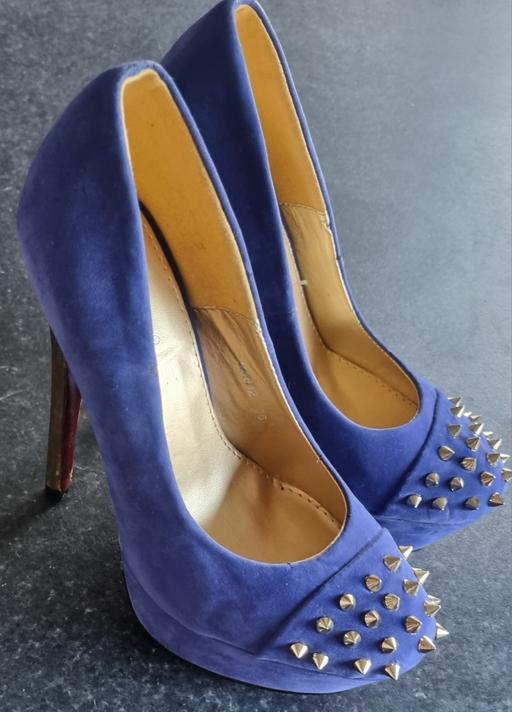 Buy & Sell West Yorkshire Kirklees - Photos for Blue and Gold Spiked Heeled Stiletto Shoes