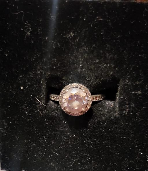 Buy & Sell Cardiff Ely - Cardiff - Photos for Pandora Diamond halo ring