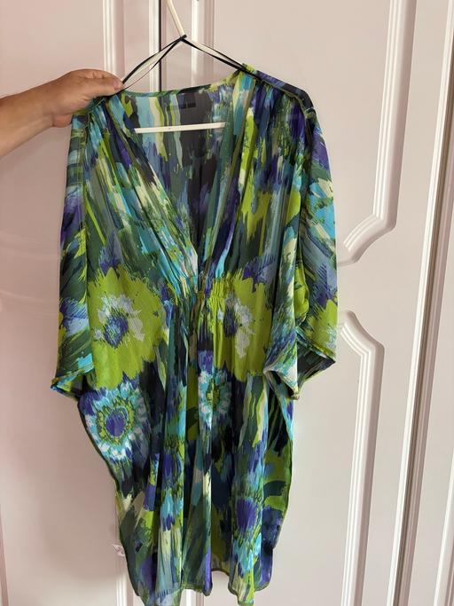 Buy & Sell Hampshire New Forest - Photos for Two casual tops