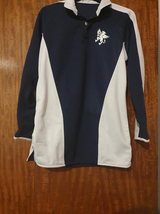 Buy & Sell South West London Coombe - South West London - Photos for South bourough school PE shirt