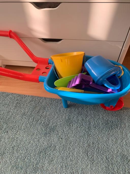 Buy & Sell West Midlands Sandwell - Photos for Kids wheelbarrow