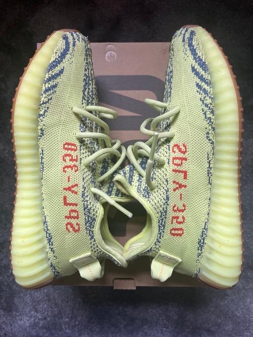 Buy & Sell South West London Stockwell - South West London - Photos for YEEZY BOOST 350 V2 SEFRYE/RAWSTE/RED