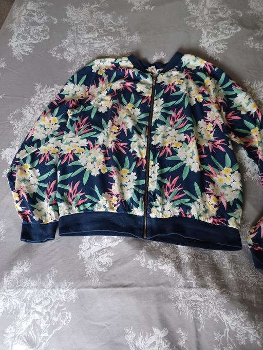 Buy & Sell Derbyshire North East Derbyshire - Photos for light weight zip up top age 14