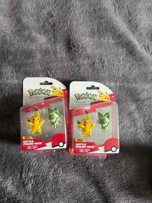Buy & Sell West Midlands Birmingham - Photos for Pokemon battle figure Sprigatito & Pikachu
