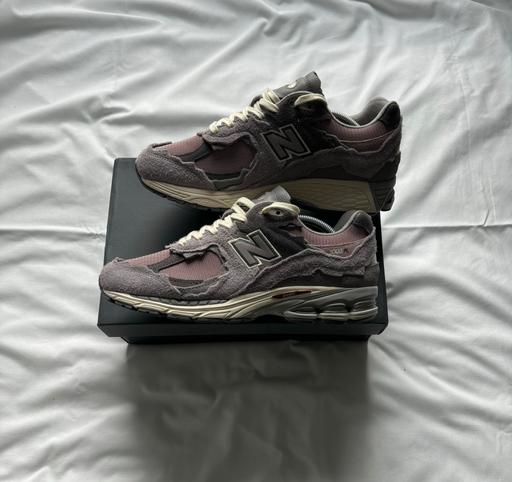 Buy & Sell North West London Old Oak Common - North West London - Photos for New Balance Trainers