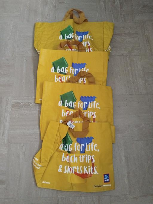 Buy & Sell West Midlands Wolverhampton - Photos for 4 Shopping Bags.