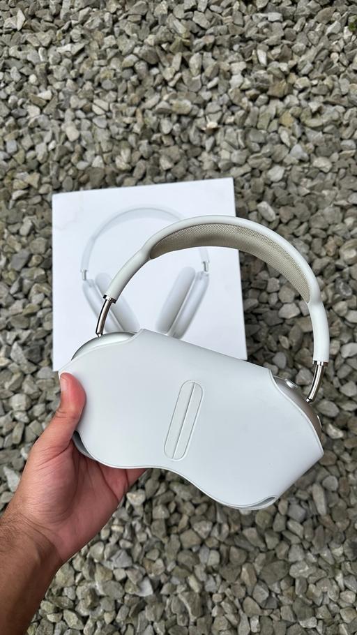 Buy & Sell Greater Manchester Salford - Photos for 2020 Air Pods Max - With Box & Packaging