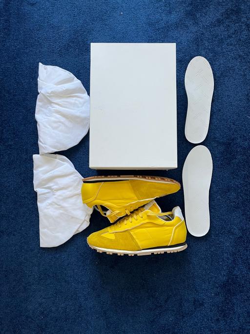 Buy & Sell North West London Old Oak Common - North West London - Photos for Maison Margiela Retro Runner