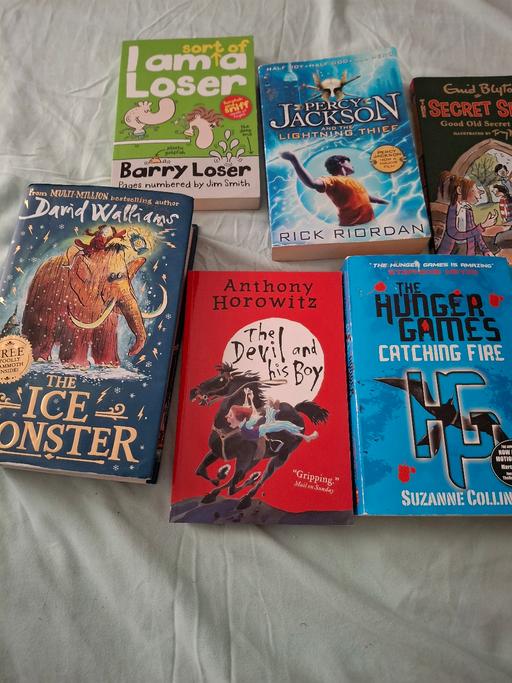 Buy & Sell Worcestershire Bromsgrove - Photos for random books
