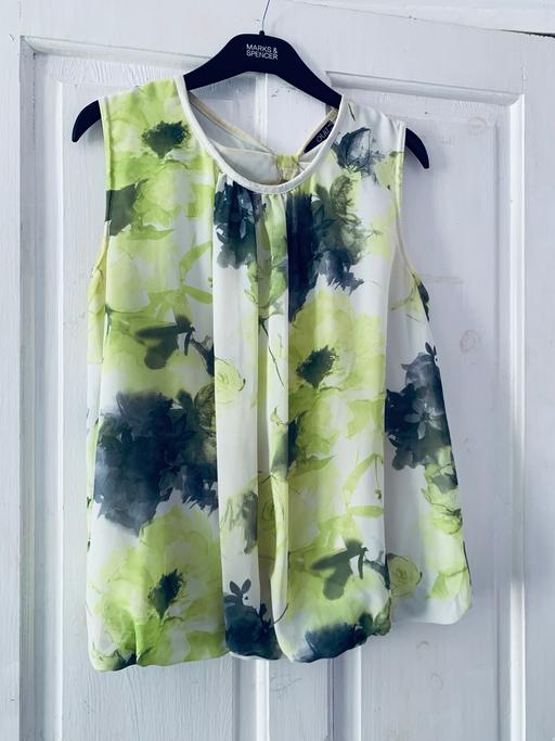 Buy & Sell South West London Norbury - South West London - Photos for Ladies top