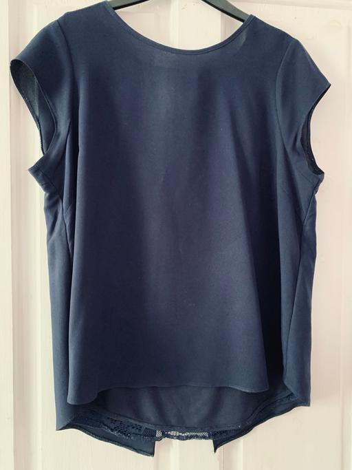 Buy & Sell South West London Norbury - South West London - Photos for Ladies top
